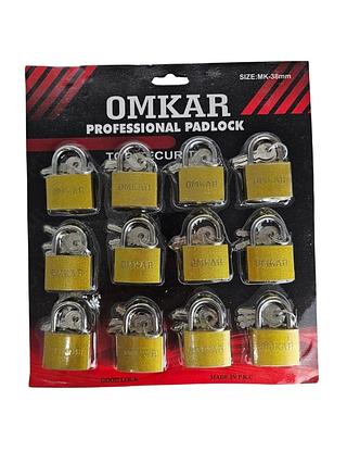 12 UN Cadeado 38 MM Cartela